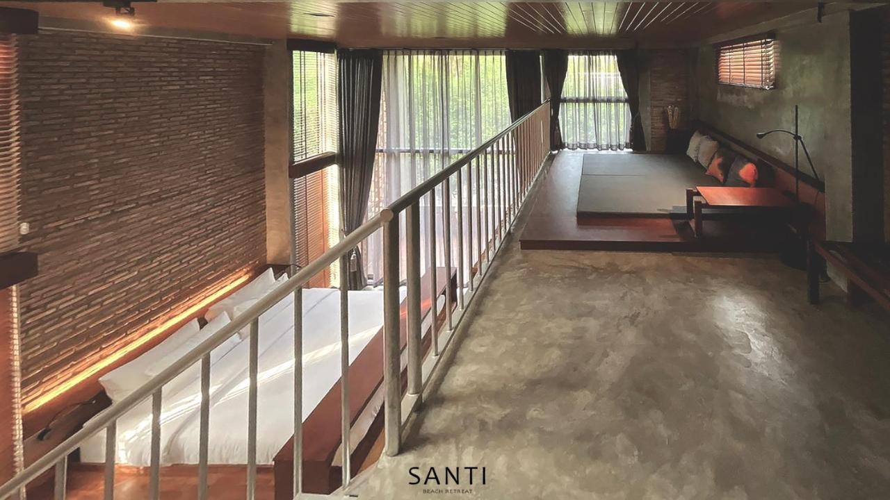 Santi Beach Retreat Chumphon Exterior photo